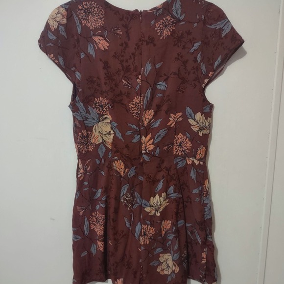 Urban Outfitters Maroon Floral Anita Skort Romper Size 8 - Picture 4 of 8